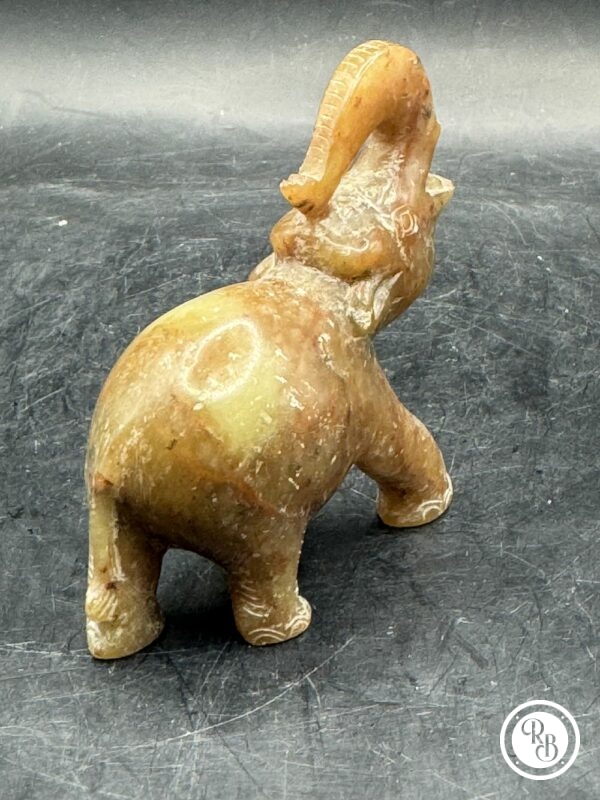 Ancienne miniature d'Eléphant en pierre dure (Jade) réalisée et sculptée à la main - Asie - Datant des années 80 - Collection - Décoration - Vintage – Image 4