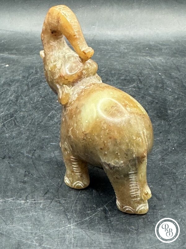 Ancienne miniature d'Eléphant en pierre dure (Jade) réalisée et sculptée à la main - Asie - Datant des années 80 - Collection - Décoration - Vintage – Image 5