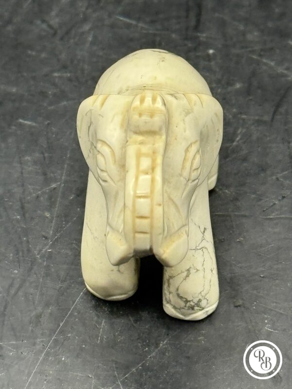 Ancienne miniature d'Eléphant en pierre dure (blanche) réalisée et sculptée à la main - Asie - Datant des années 80 - Collection - Décoration - Vintage – Image 7