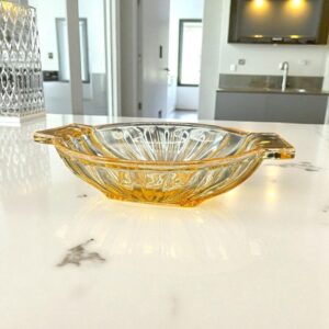 Ancien plat vintage en verre moulé irisé jaune, doré, un peu... cuivré - Collection - Décoration - Arts de la table