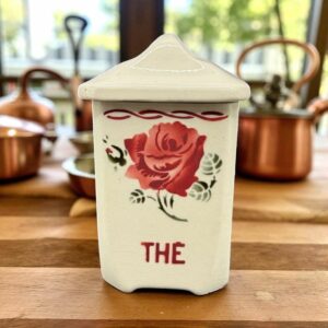 Ancien pot à épice et son couvercle - Thé de faïencerie Badonviller - Décor floral - Modèle « Roses » - Collection - Décoration - Arts de la table
