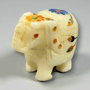 Ancienne miniature d'Eléphant en pierre marbrière incrustée de pierres semi-précieuses (fleur bleue-fleur orange) réalisée et sculptée à la main - Asie - Datant des années 80 - Collection - Décoration - Vintage