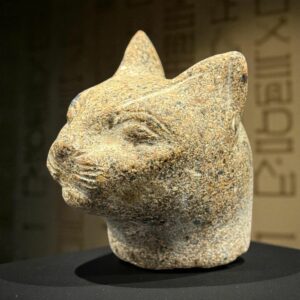 Ancienne et unique sculpture de tête de chat en grès - Déesse Egyptienne Bastet - Rare - Circa 1980 - Collection - Déco