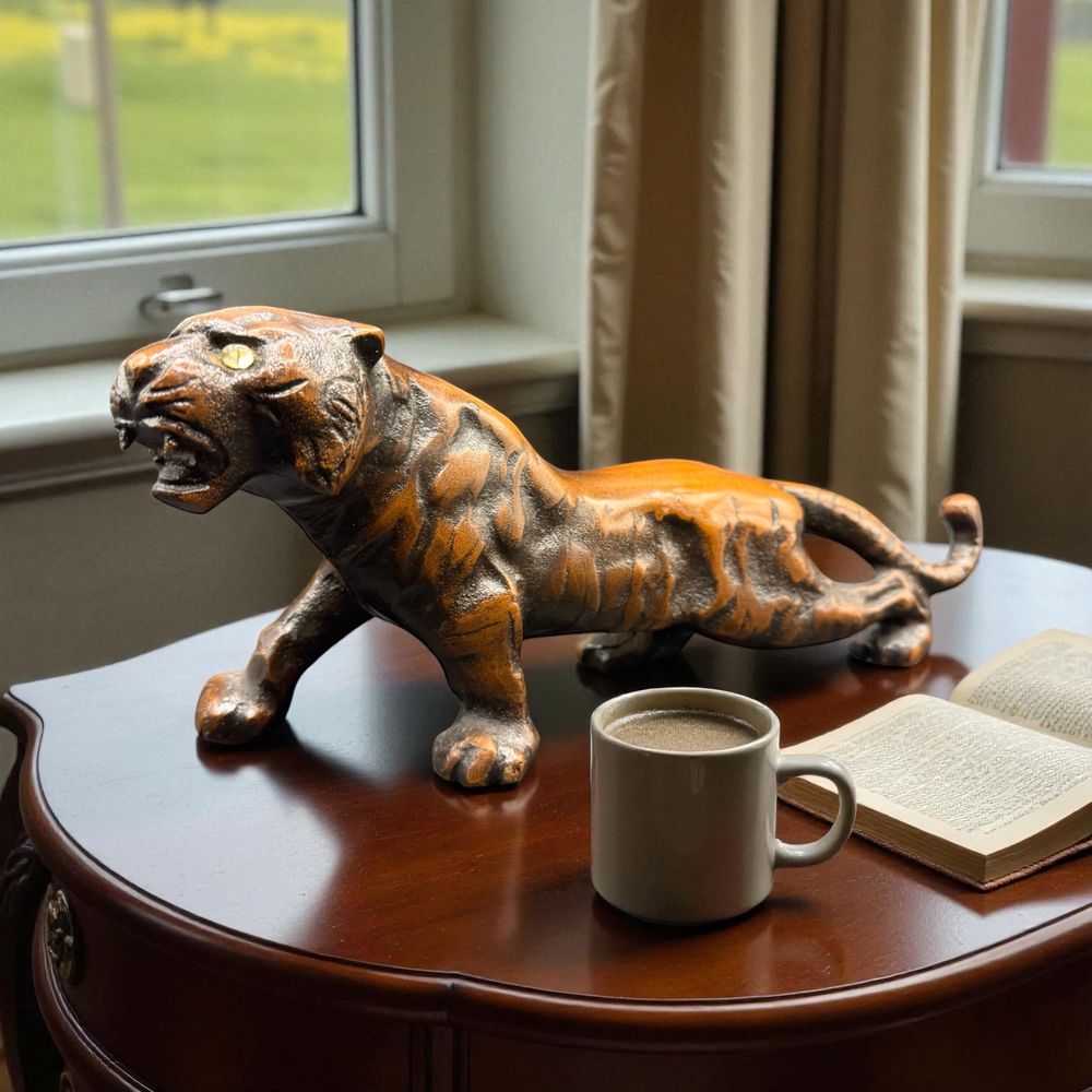 Rare ancienne et imposante statuette japonaise en bronze d'un tigre rugissant - Sculpture d'art Japonaise - Epoque fin 19ème - Décoration - Collection - 28cm