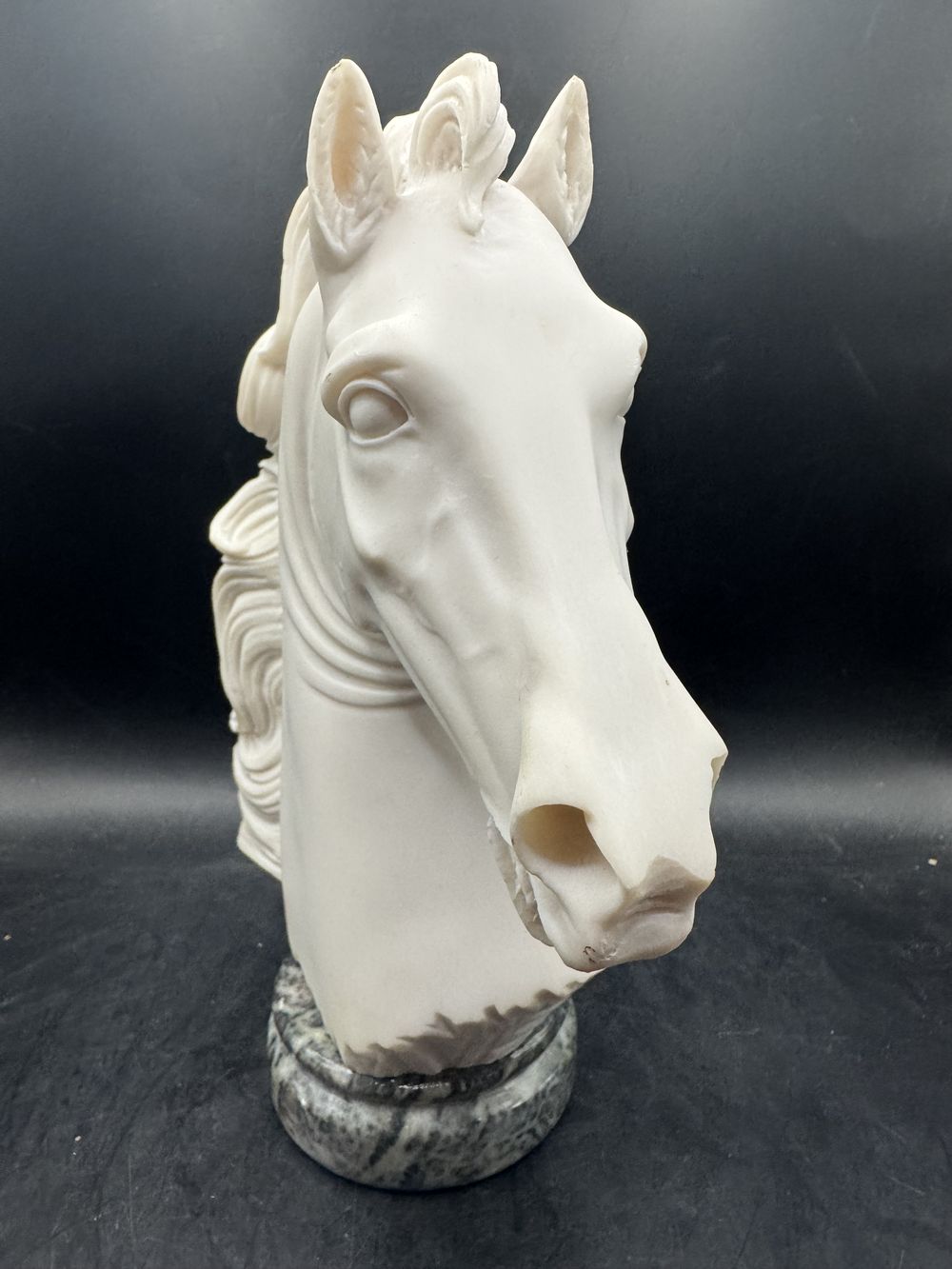 Rare Statuette/buste ancien représentant une tête de cheval - Signé par l'artiste italien A. Giannelli - Sur piédouche en marbre - Décoration - Collection – Image 5