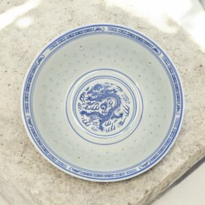 Grand bol en faïence/porcelaine asiatique - Motif grain de riz - Blanc et bleu - Ramen - Décor dragon - Décoration - Collector Oncle Benz - Vintage