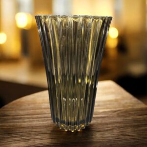 Magnifique grand vase en verre fumé datant des années 70 - Made in France - Hauteur 24cm - Décoration - Collection - Vintage