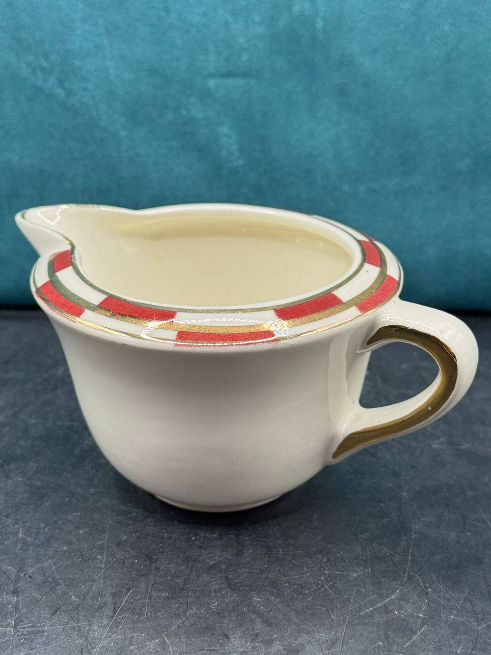 Magnifique et rare Service à café complet de la faïencerie de Salins France en Opacéline - Modèle Damier Rouge - Vers 1950 - Décoration - Collection – Image 2