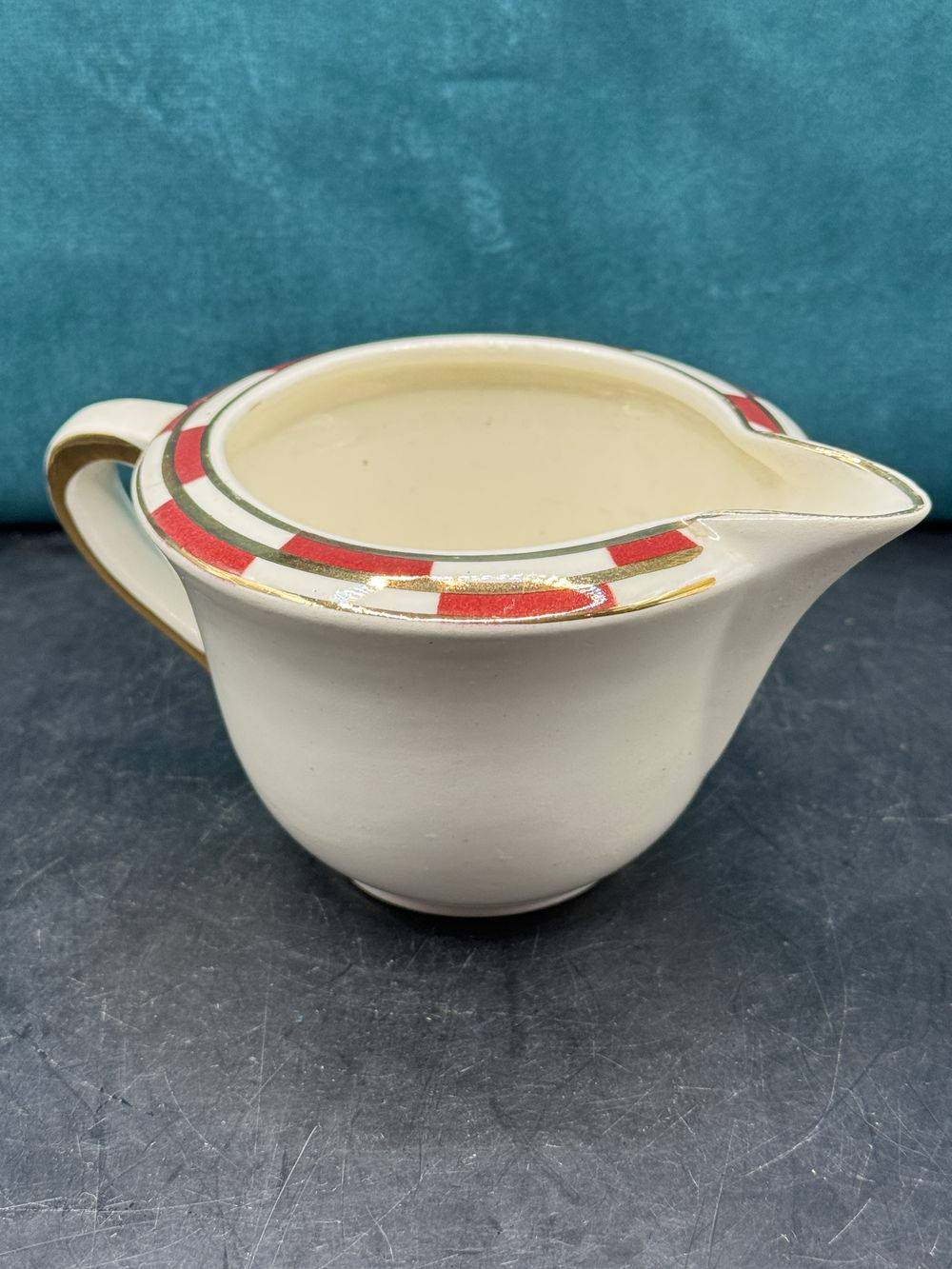 Magnifique et rare Service à café complet de la faïencerie de Salins France en Opacéline - Modèle Damier Rouge - Vers 1950 - Décoration - Collection – Image 3