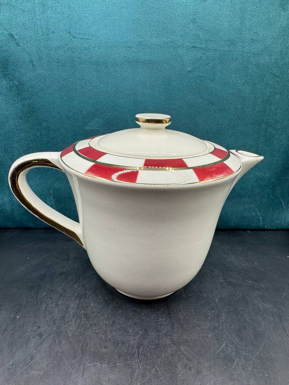 Magnifique et rare Service à café complet de la faïencerie de Salins France en Opacéline - Modèle Damier Rouge - Vers 1950 - Décoration - Collection – Image 14