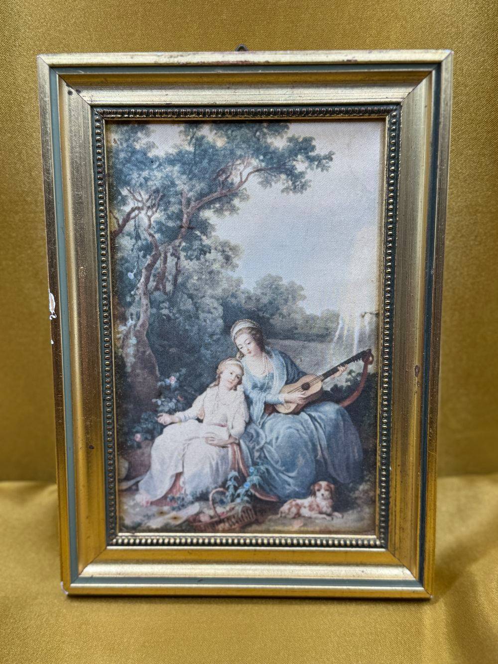 Ensemble/lot rare de 8 anciens petits cadres avec différentes reproductions sur soie - Déco - Collection – Image 14