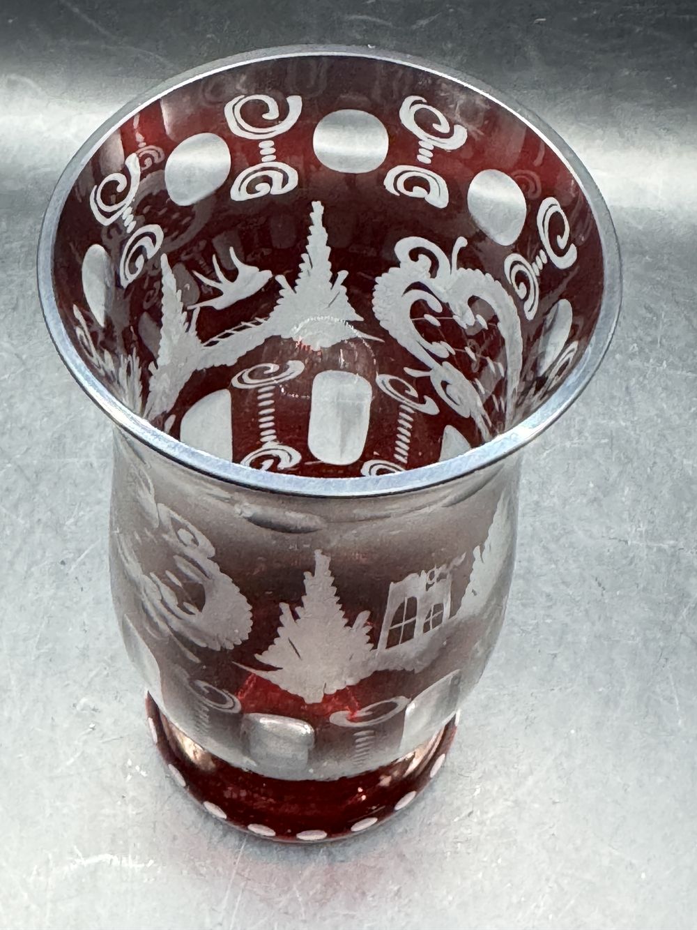 Charmant Vase en cristal ciselé de Bohême - "Egermann Tchèquie" - Vers 1970 - Rouge/Bordeaux - Collection - Décoration - Vintage – Image 6