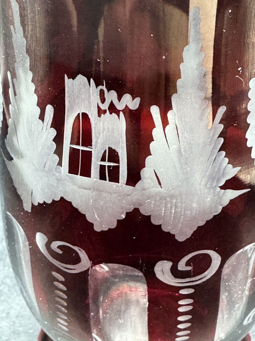 Charmant Vase en cristal ciselé de Bohême - "Egermann Tchèquie" - Vers 1970 - Rouge/Bordeaux - Collection - Décoration - Vintage – Image 7