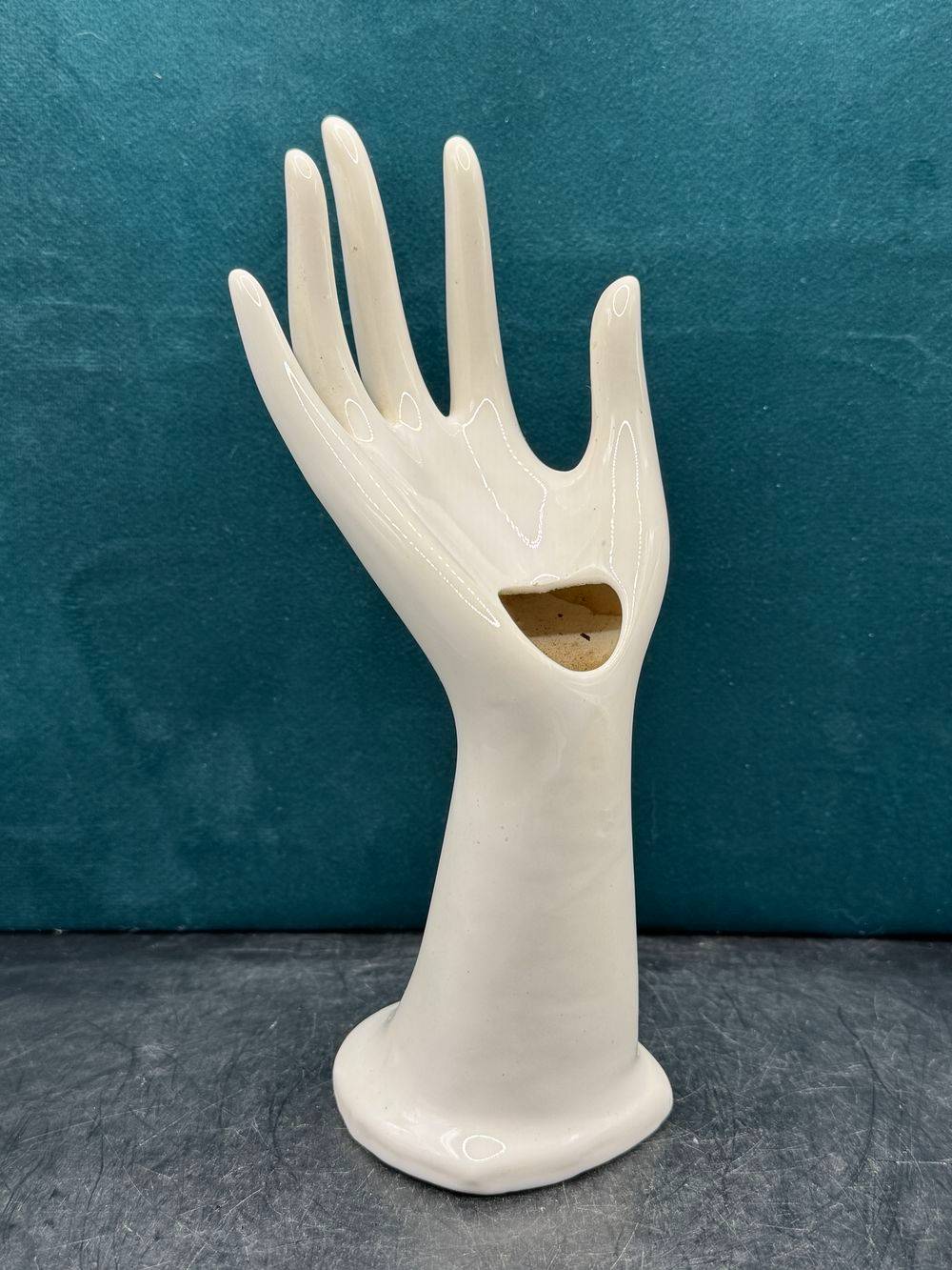 Main Baguier / Soliflore / Porte bijoux des années 60-70 - En céramique - Collection - Décoration – Image 2