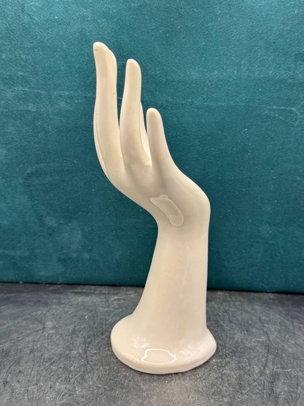 Main Baguier / Soliflore / Porte bijoux des années 60-70 - En céramique - Collection - Décoration – Image 5