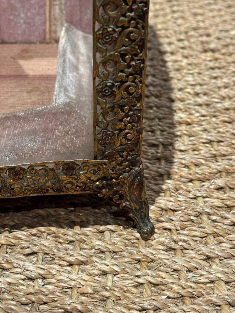 Ancien globe de Mariés datant de la fin 18ème / début 19ème avec son incroyable verre arrondi d'époque - Ornements en laiton - Collection - Décoration – Image 6