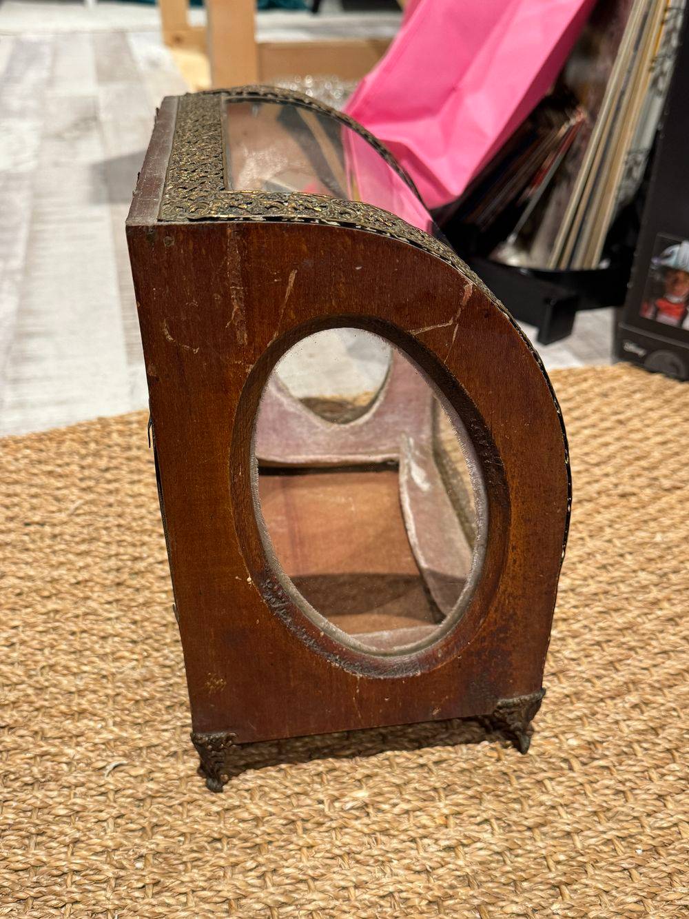 Ancien globe de Mariés datant de la fin 18ème / début 19ème avec son incroyable verre arrondi d'époque - Ornements en laiton - Collection - Décoration – Image 8