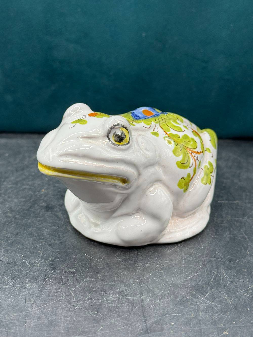 Grenouille / Crapaud en céramique polychrome des années 70/80 - Italie - Décor floral - Collection - Décoration – Image 2
