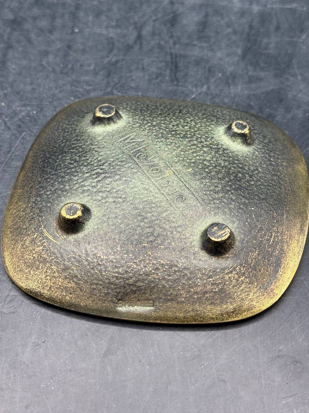 Rares petits vide-poche/ lot / Coupelles en bronze signé-es Max Le Verrier (1891-1973) représentant quatre cartes à jouer - Les quatre rois (Pique, cœur, trèfle, carreau) - Circa 1930 - Collection - Décoration – Image 9