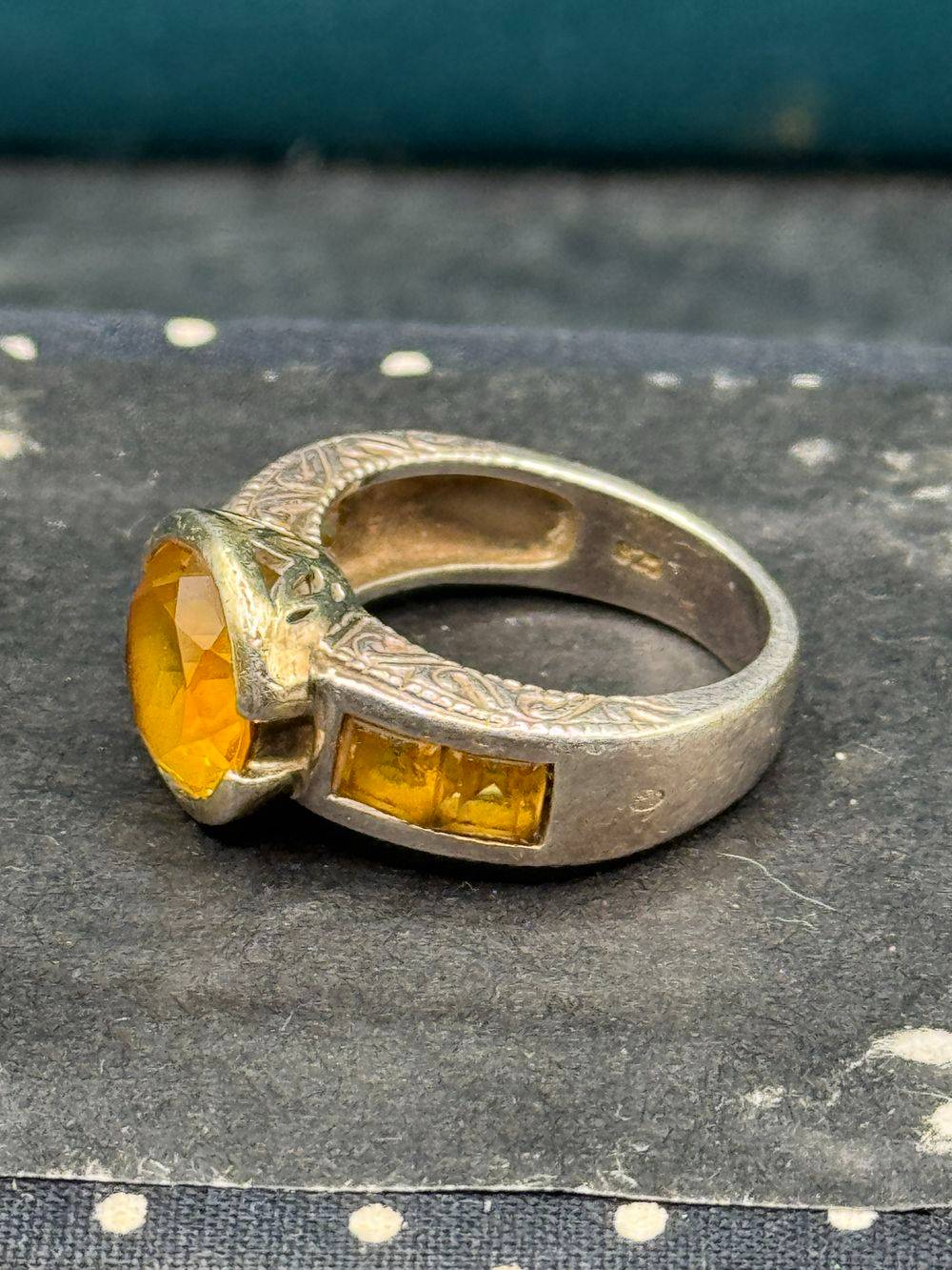Bague vintage des années 1970 en argent 925° (poinçon) avec brillants et pierre naturelle Topaze ou Citrine - Taille 54-55 (voir photos) - Collection - Bijoux – Image 2