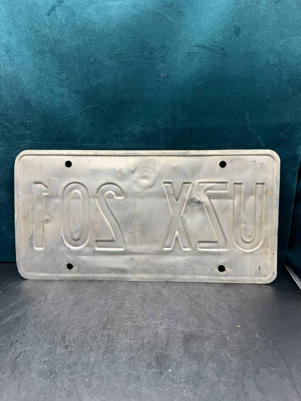Vraie plaque originale d'immatriculation (en métal et relief) - Usa - Etats-Unis - Etat de l'Oregon - 2012 - Décoration murale pour garage - Collection – Image 3