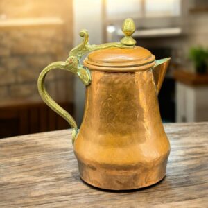 Ancienne bouilloire en cuivre du début du 20ème siècle - Ustensile de cuisine de collection - Décoration