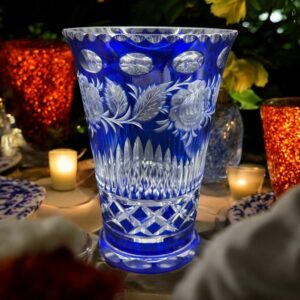 Charmant et rare grand vase en Cristal de Bohême - Bleu Cobalt - Vers 1960 - Collection - Décoration - Vintage