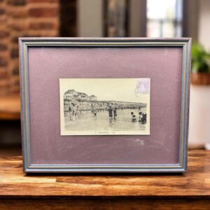 Ancienne carte postale cpa encadrée représentant la grande plage de Saint Gilles Croix de Vie au début du 20ème siècle - Collection - Décoration