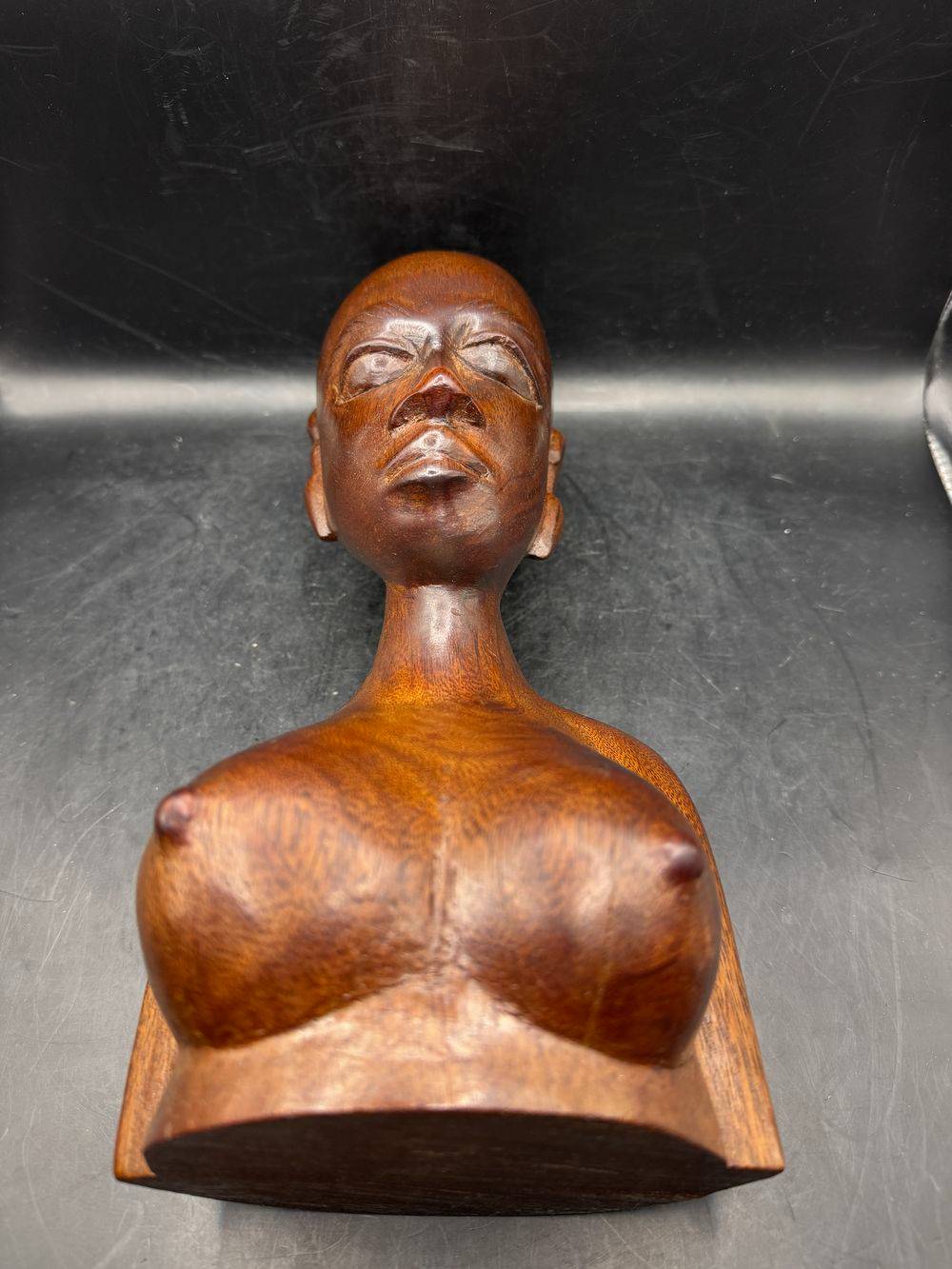 Ancien buste de Femme sexy en bois massif sculpté - Art Africain - Pièce unique - Des années 80 - Collection - Vintage – Image 7