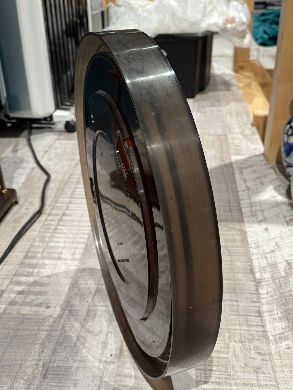 Ancien Miroir rond en plexiglas fumé - Gilac n°1813 - Vintage des années 70 - Décoration - Collection – Image 5