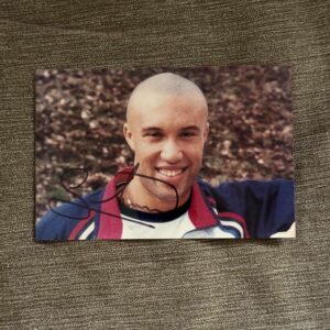 Dédicace - Autographe - Rare photo signée au feutre par Mikaël Silvestre - Format 10x15 - Football - Equipe de France - Collection