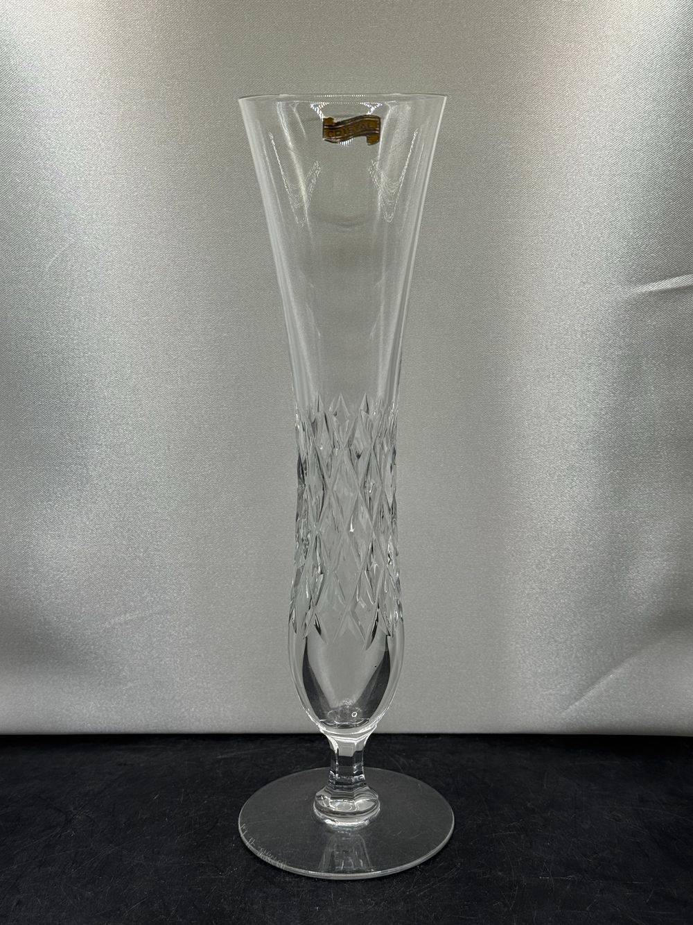 Ancien vase Soliflore de la Cristallerie du Val St Lambert - Cristal blanc taillé - Signé - Décoration - Collection – Image 3