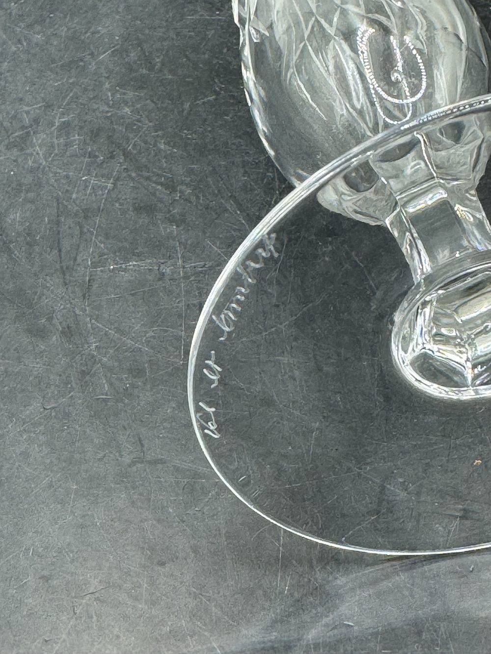 Ancien vase Soliflore de la Cristallerie du Val St Lambert - Cristal blanc taillé - Signé - Décoration - Collection – Image 7