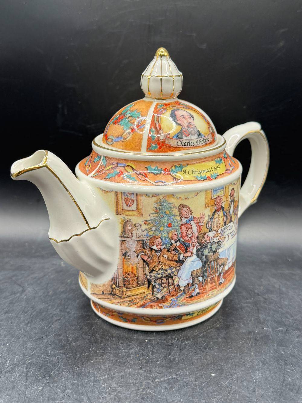 Charmante Théière en porcelaine - Charles Dickens - A Christmas Carol - Sadler - Fabriquée en Angleterre - 1995 - Décoration - Collection - Vintage – Image 3