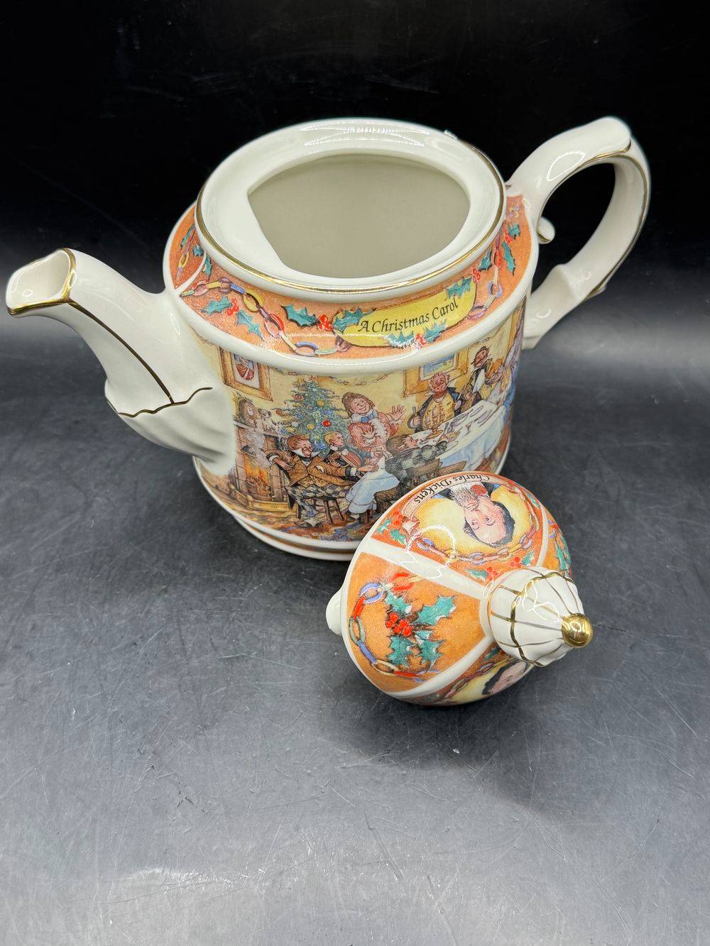 Charmante Théière en porcelaine - Charles Dickens - A Christmas Carol - Sadler - Fabriquée en Angleterre - 1995 - Décoration - Collection - Vintage – Image 6