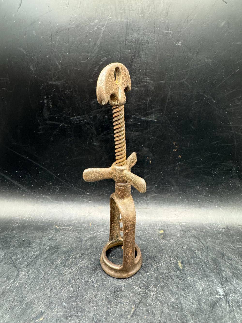 Ancien Tire-bouchon hélices en acier forgé dit la "Ménagère" - Décoration - Collection – Image 3