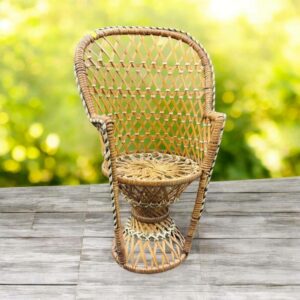 Fauteuil poupée en osier dans le style " Emmanuelle " - Des années 1970/80 - Décoration - Collection - Vintage