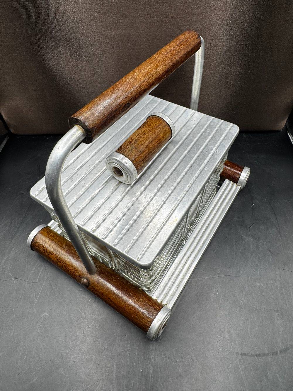 Magnifique et rare Bonbonnière / Boite à gâteau en verre et métal avec plateau en miroir - Des années 1930/40 - Collection - Décoration - Art déco – Image 4
