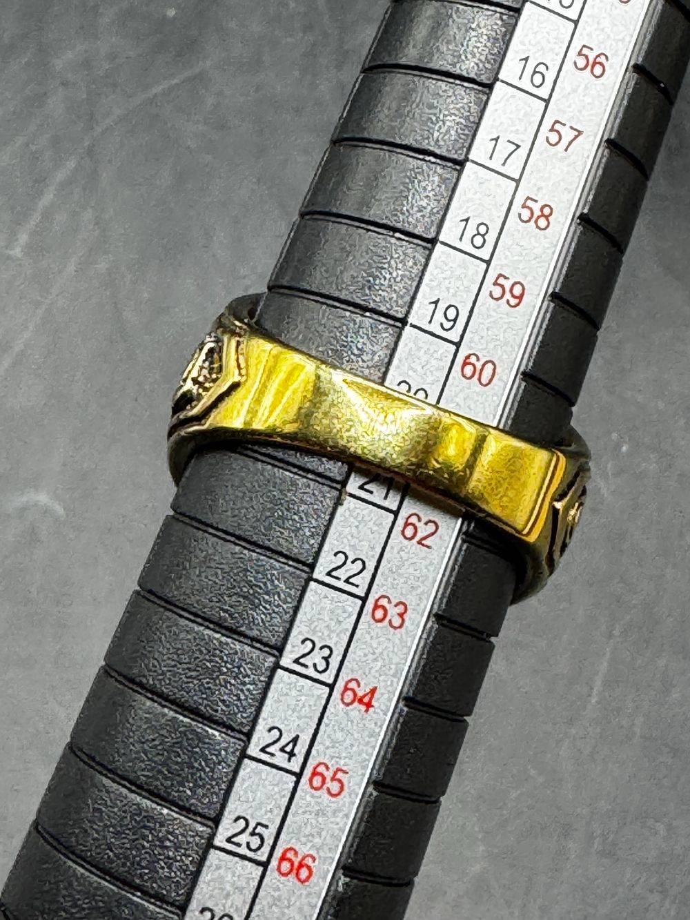 Chevalière / Bague militaire de style américain aux couleurs de l'US Navy (la marine de guerre des États-Unis) - Métal doré et pierre de couleur noire à facette - Taille Ø 61- Collection - Bijoux – Image 7