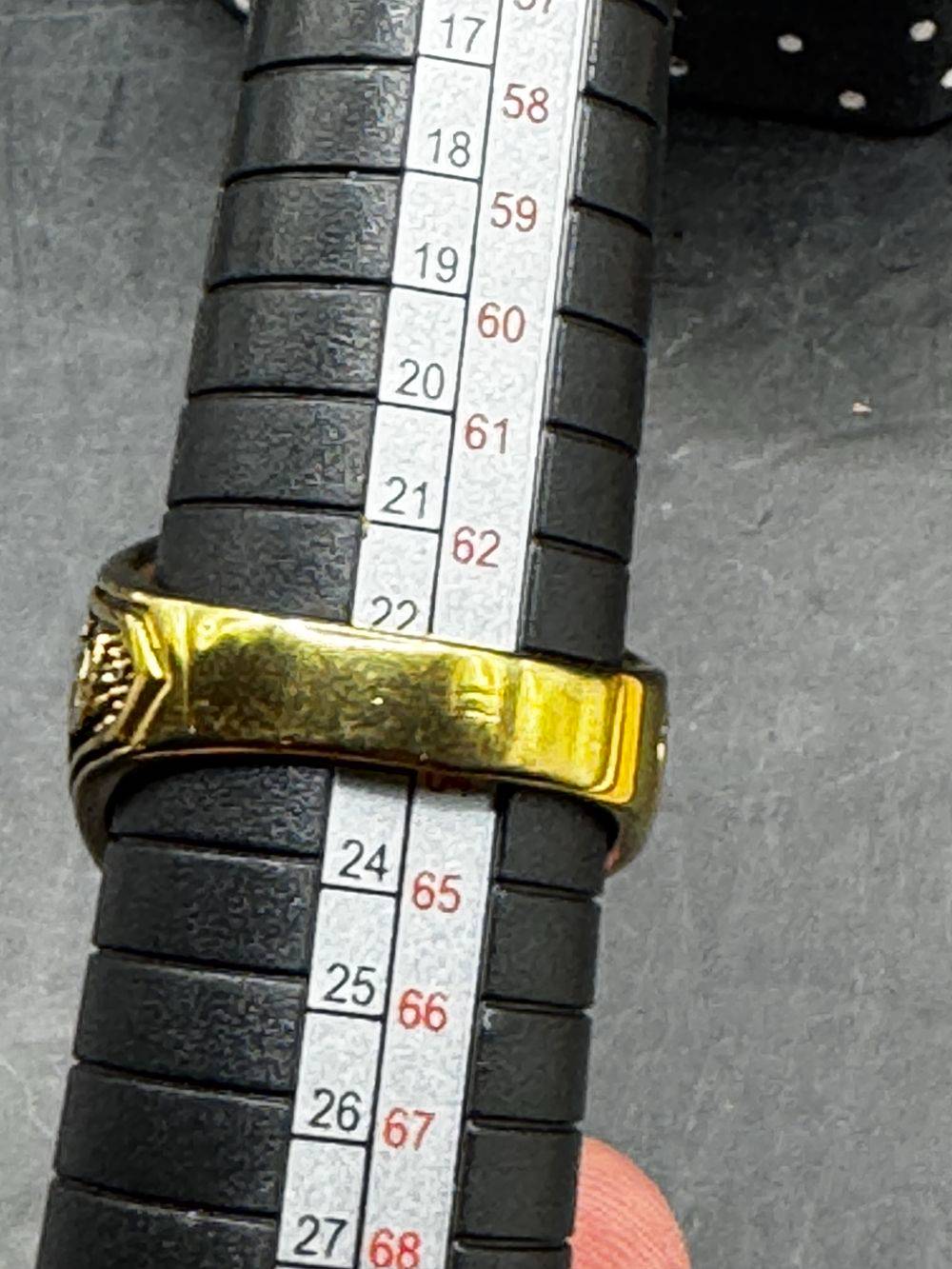 Chevalière / Bague militaire de style américain aux couleurs de l'US Navy (la marine de guerre des États-Unis) - Métal doré et pierre de couleur rouge rubis à facette - Taille Ø 63/64 - Collection - Bijoux – Image 7