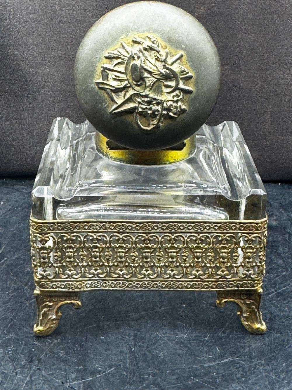 Ancien et rare encrier en cristal et bronze ciselé et doré - Epoque fin 19ème - Style Napoléon 3 - Collection - Décoration – Image 6