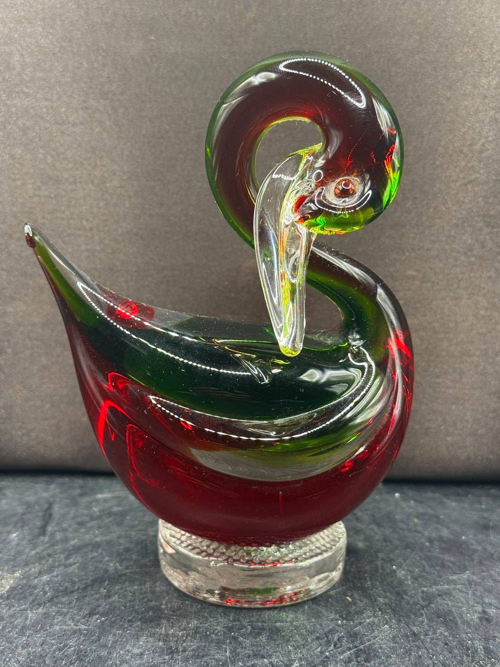 Canard / Cygne en verre soufflé de Murano - Italie - Des années 70 - Rouge et vert - Collection - Décoration – Image 2