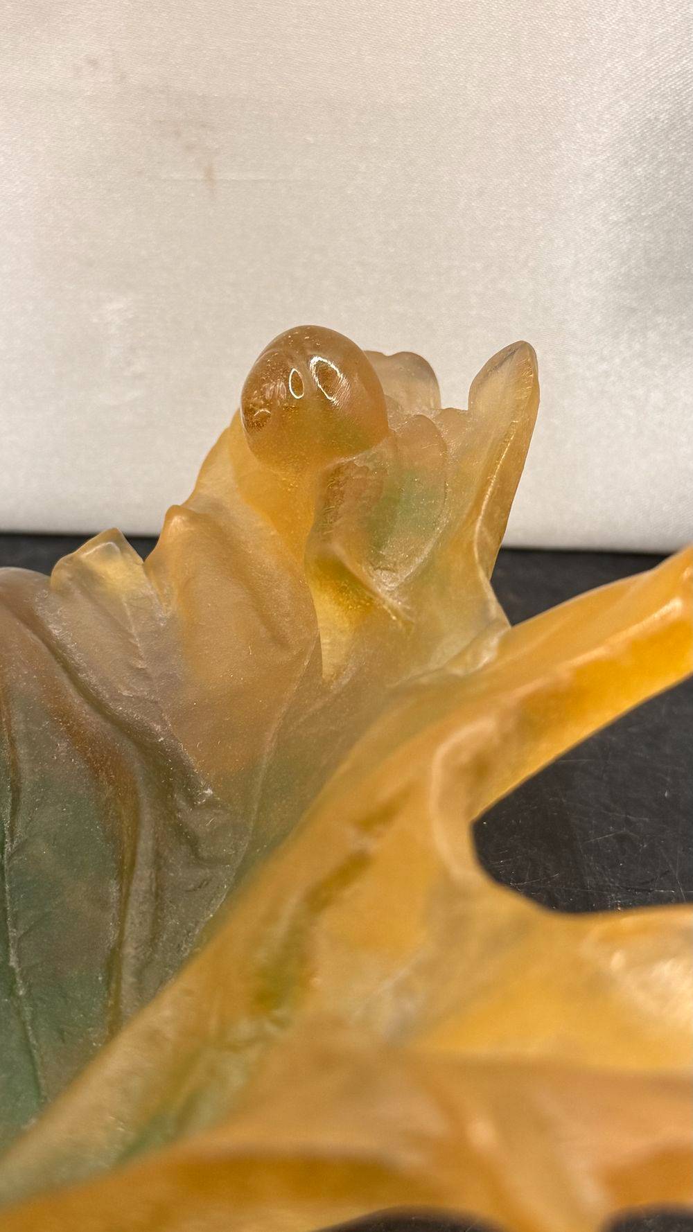 Maison Daum France - Rare Vide-poche en pâte de cristal marbré - vert et brun - Représentant deux escargots sur une feuille - Style Art Nouveau de l'École de Nancy - Signé - Des années 70/80 - Collection - Décoration - Vintage – Image 8