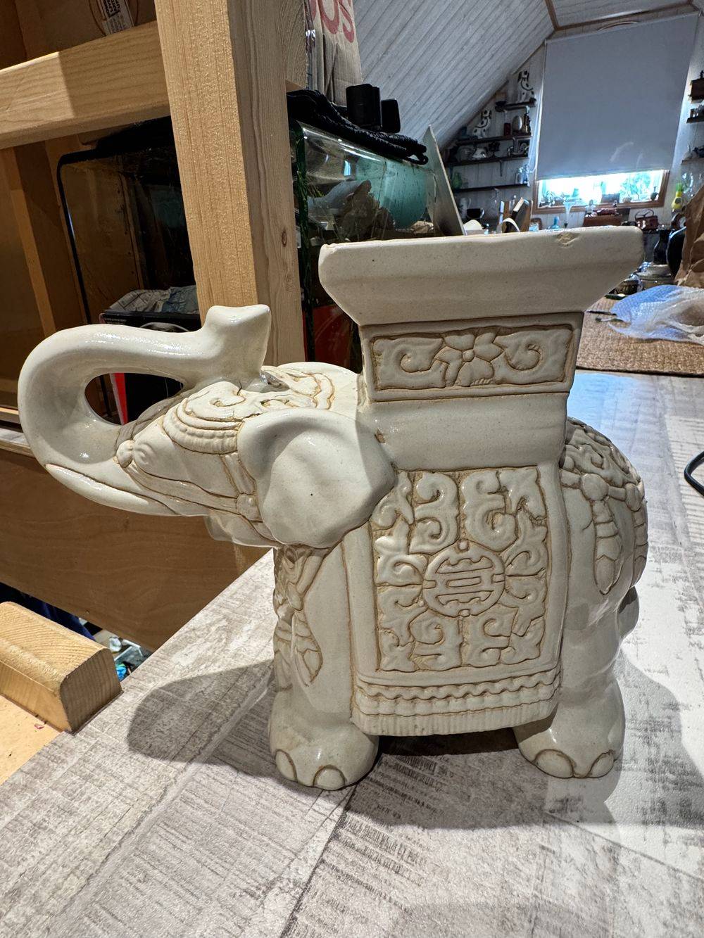 Ancienne et imposante Statuette d'éléphant - Support pour plantes - Asie - Chine - Blanc crème (rare) - Datant des années 70/80 - Collection - Décoration - Vintage – Image 7